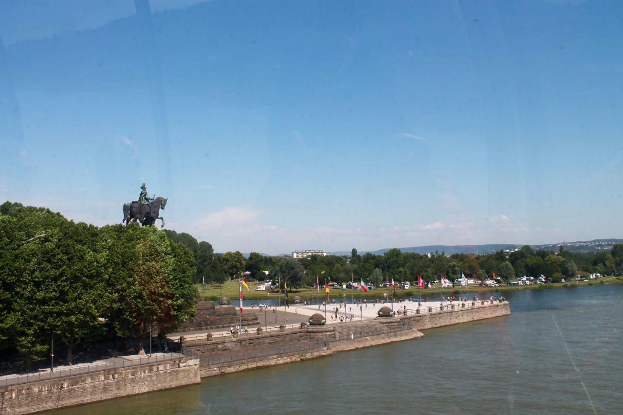 Ferienwohnung Auf Der Moselhoehe - Naehe Koblenz Und Cochem Dieblich Exteriér fotografie
